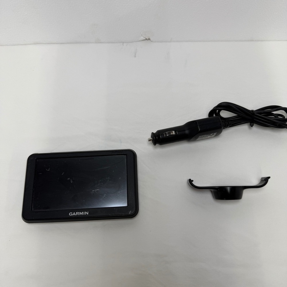 Garmin GPS Navigator  5-Inch Black Nuvi‎ 50 Portable Lane Assist